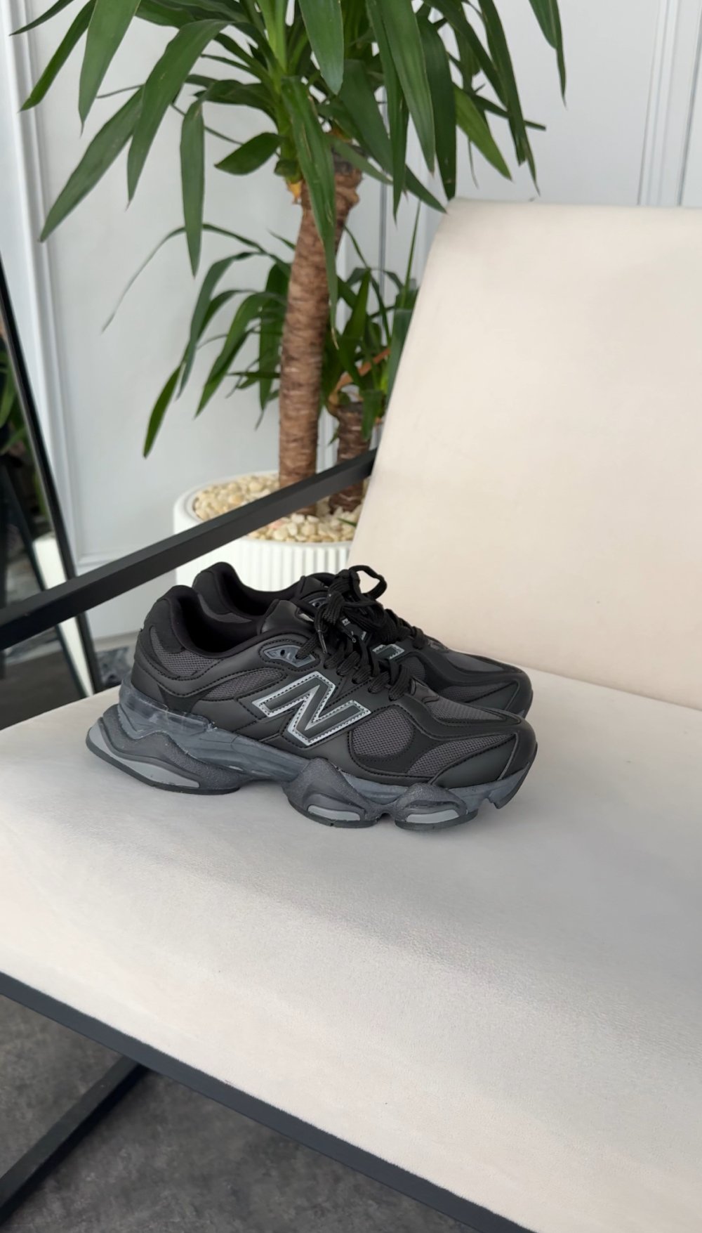 805Z New Balance 9060 İthal - Siyah